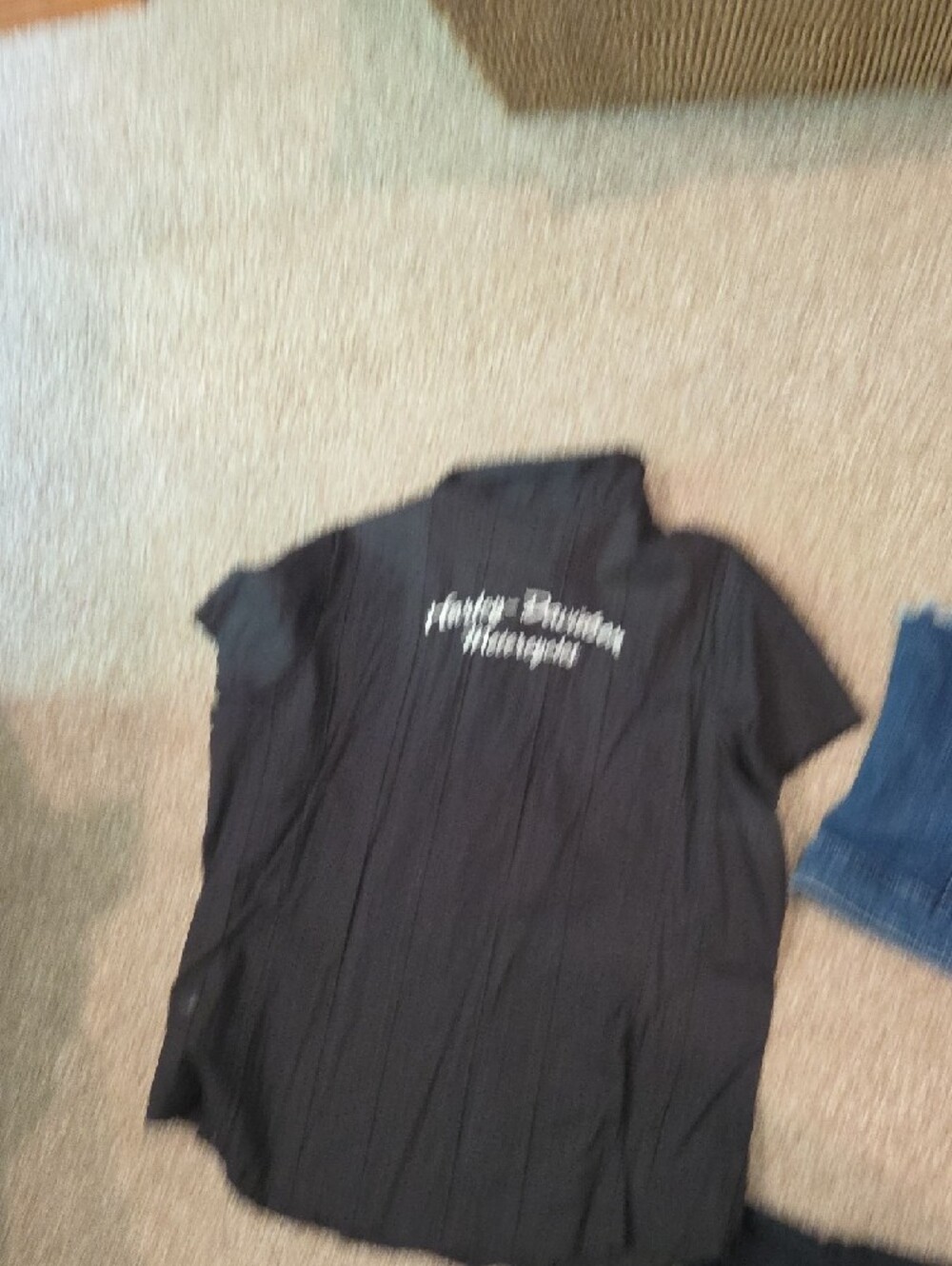 Harley-Davidson Black Graphic Tee and Mixed Tops Assortment - Picture 12 of 12